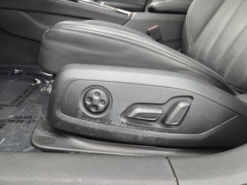 Used 2022 Audi A4 2.0T Premium Plus w/ Premium Plus Package image 27