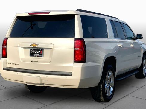 Used 2015 Chevrolet Suburban LT AWD/4WD image 13