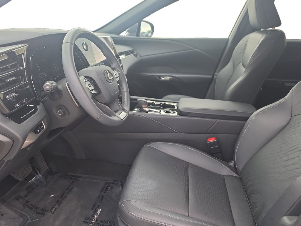 Used 2025 Lexus RX 350 FWD w/ Accessory Package (K3) image 9