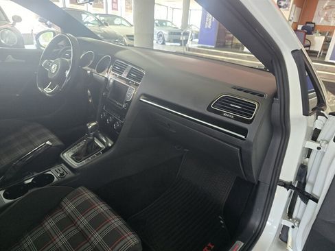 Used 2017 Volkswagen GTI S FWD image 13