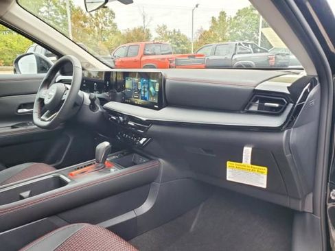 New 2026 Nissan Kicks SR w/ SR Premium Package image 12