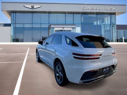 Used 2026 Genesis GV70 2.5T Advanced AWD/4WD image 6