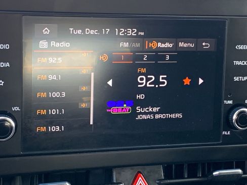 Used 2024 Kia Sportage LX image 21