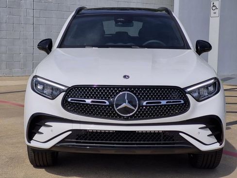 New 2026 Mercedes-Benz GLC 300 image 2