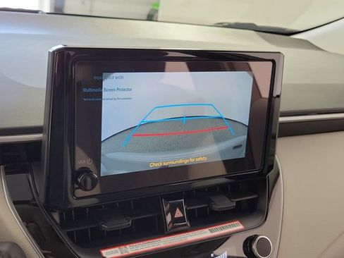 Used 2026 Toyota Corolla LE FWD image 29