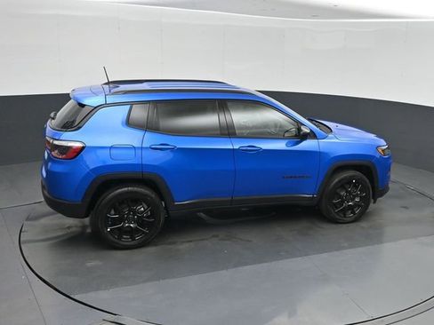 New 2026 Jeep Compass Latitude AWD/4WD image 29