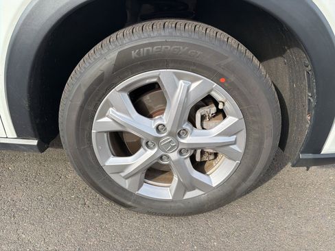 Certified 2024 Honda HR-V LX image 26