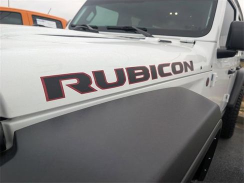 Used 2024 Jeep Wrangler Unlimited Rubicon w/ Safety Group image 25
