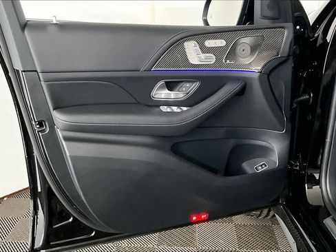 New 2026 Mercedes-Benz GLE 53 AMG 4MATIC image 12