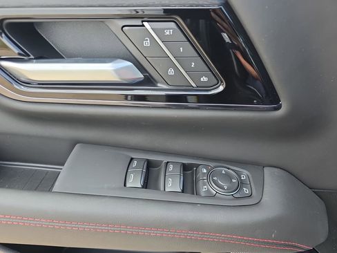 New 2026 GMC Yukon AT4 Ultimate AWD/4WD image 29