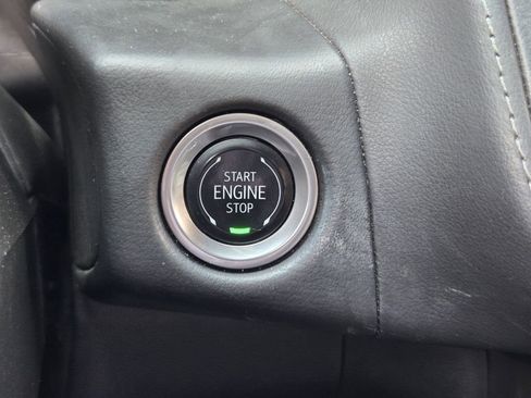 Used 2024 Chevrolet Tahoe Z71 AWD/4WD image 18