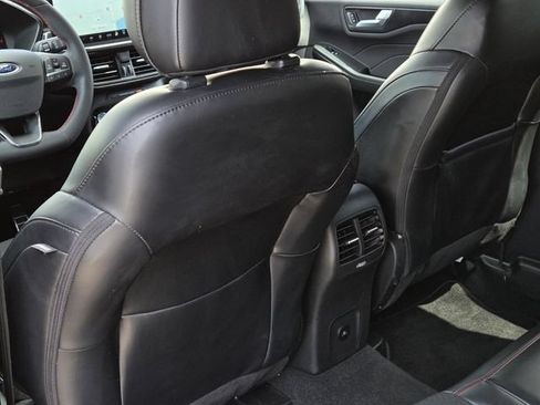 Used 2023 Ford Escape ST-Line w/ Tech Pack #1 FWD image 38