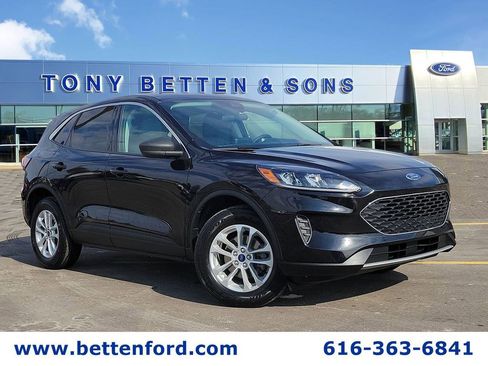 Certified 2022 Ford Escape SE w/ Convenience Package AWD/4WD image 1