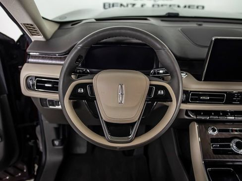 Used 2022 Lincoln Aviator Reserve w/ Equipment Group 201A AWD/4WD image 28