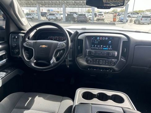 Used 2019 Chevrolet Silverado 2500 LT AWD/4WD image 15