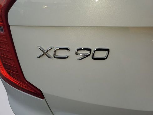 Used 2022 Volvo XC90 T8 Inscription Expression image 17