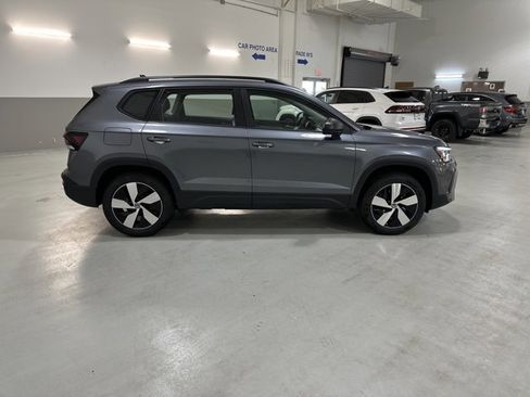New 2026 Volkswagen Taos S image 10