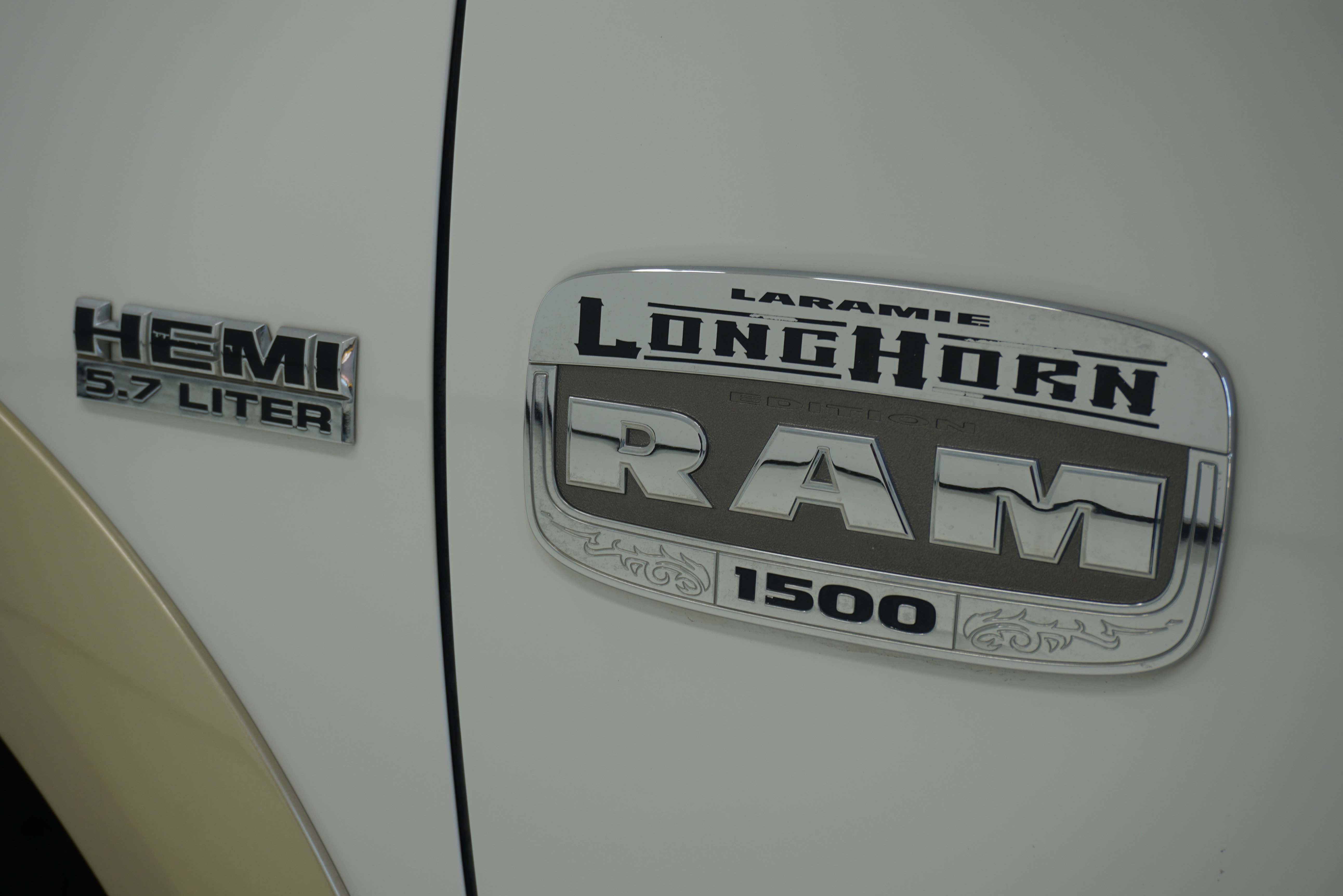 Used 2012 RAM 1500 Laramie Longhorn AWD/4WD image 7