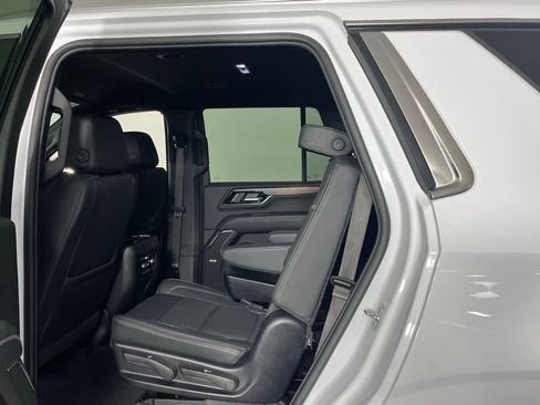 Used 2025 GMC Yukon Denali image 29