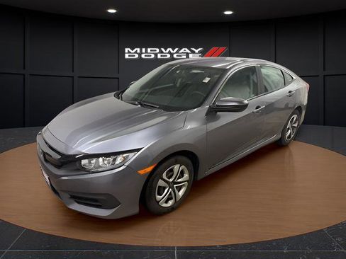 Used 2018 Honda Civic LX image 2