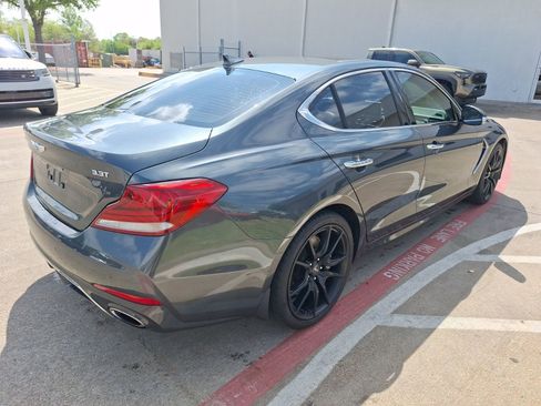 Used 2019 Genesis G70 3.3T Design image 6