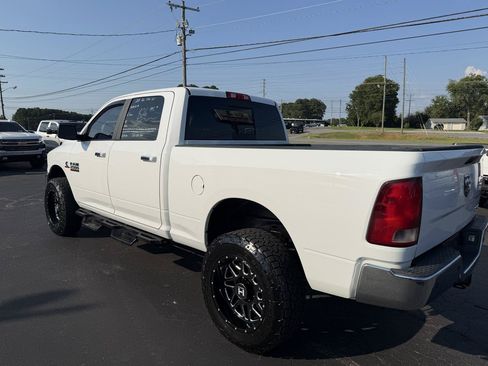 Used 2018 RAM 2500 SLT AWD/4WD image 8