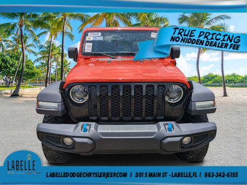 Used 2023 Jeep Wrangler Unlimited AWD/4WD image 8