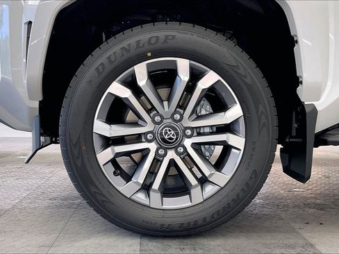 New 2026 Toyota 4Runner Limited AWD/4WD image 14