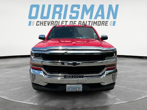 Used 2018 Chevrolet Silverado 1500 LT w/ All Star Edition RWD image 8