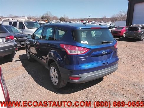 Used 2013 Ford Escape S image 5