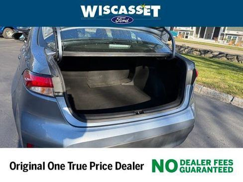 Used 2024 Toyota Corolla LE image 14