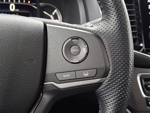 Used 2023 Honda Passport EX-L image 23