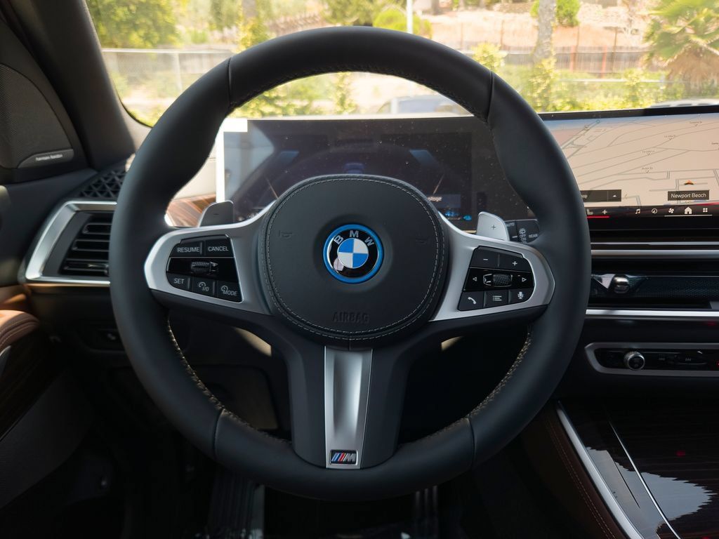 New 2026 BMW X5 xDrive50e w/ M Sport Package AWD/4WD image 15