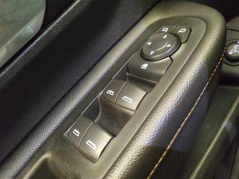 Used 2018 GMC Terrain SLE w/ Driver Convenience Package FWD image 27