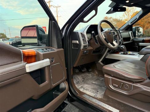 Used 2015 Ford F150 King Ranch w/ Equipment Group 601A Luxury image 33