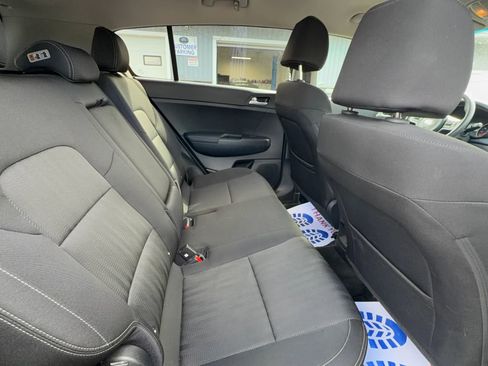 Used 2019 Kia Sportage LX AWD/4WD image 19