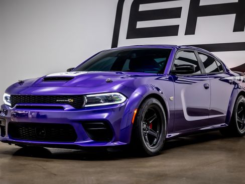 Used 2023 Dodge Charger Scat Pack image 32