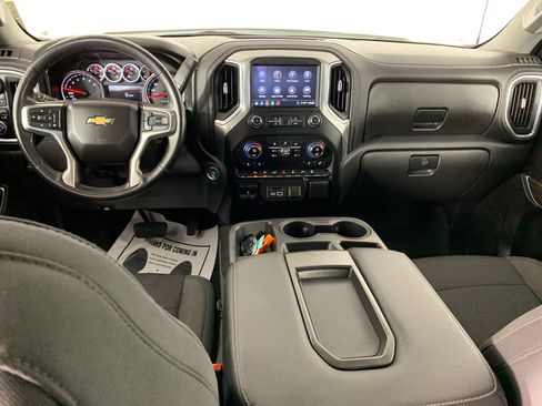 Used 2020 Chevrolet Silverado 1500 LT AWD/4WD image 32