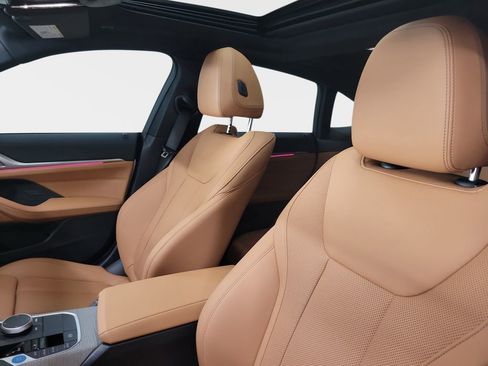 Certified 2025 BMW i4 eDrive40 image 16