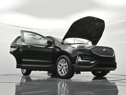 Used 2024 Ford Edge SEL AWD/4WD image 49