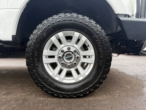 Used 2017 Ford F350 XLT w/ XLT Value Package AWD/4WD image 26