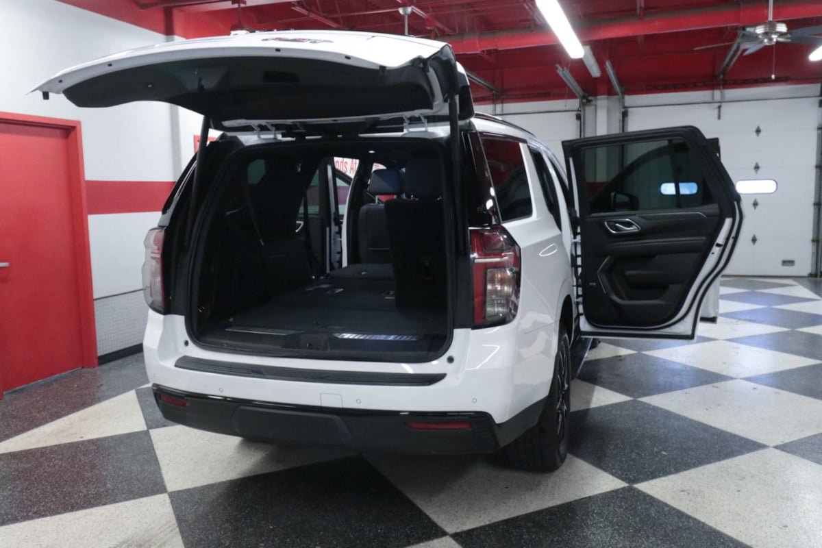 Used 2023 Chevrolet Tahoe RST AWD/4WD image 28