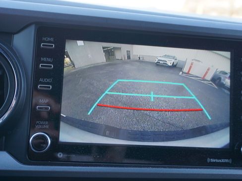 Used 2023 Toyota Tacoma TRD Off-Road image 13