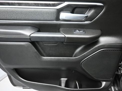 Used 2022 RAM 1500 Big Horn image 37