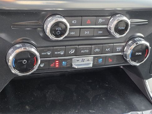 New 2025 Ford F150 Lariat w/ Equipment Group 501A Mid image 14