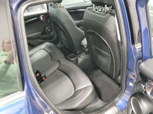 Used 2015 MINI Cooper S image 13