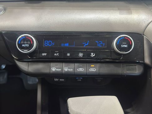 Used 2023 Hyundai Elantra SEL w/ Cargo Package image 26