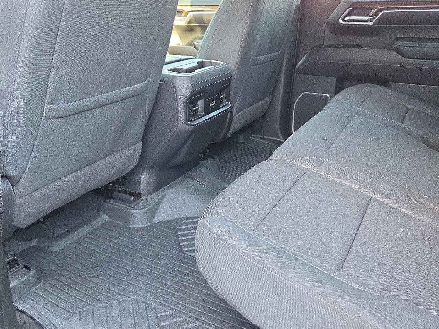 Used 2023 Chevrolet Silverado 1500 LT Trail Boss w/ Protection Package AWD/4WD image 27