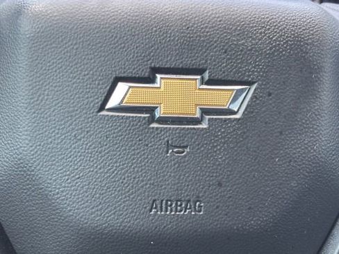 Used 2022 Chevrolet Silverado 1500 Custom RWD image 13