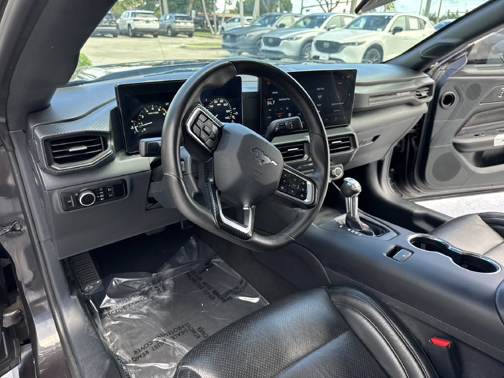 Used 2024 Ford Mustang Coupe RWD image 33